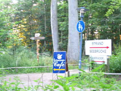 Schilderwald im Irrgarten